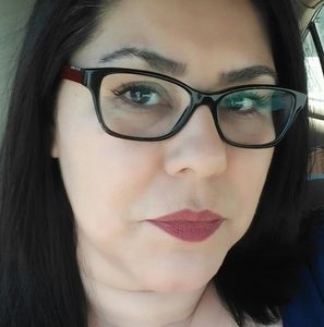 Meet your Posher, Araceli